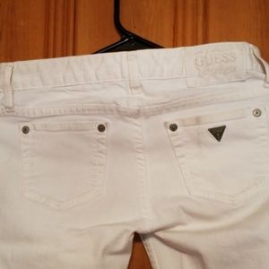 GUESS skinny jeans